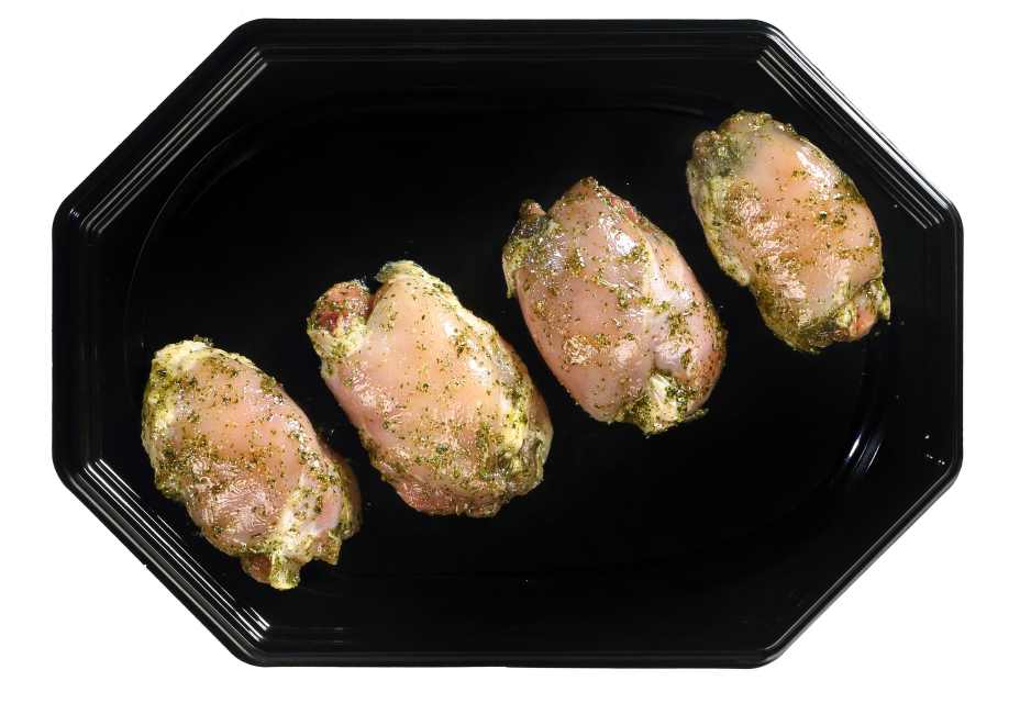 Viščiukų šlaunelės laukinių česnakų marinate