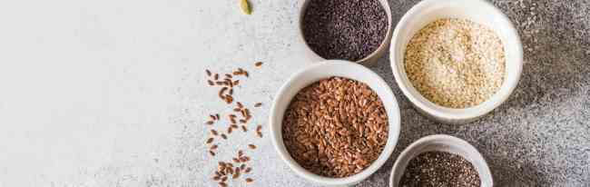 Dried fruit, nuts and seeds mix