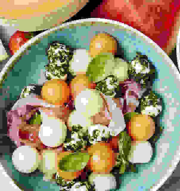Melone ar prošuto šķiņķi