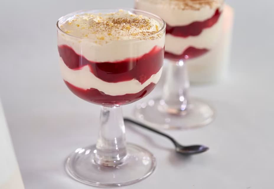 Marcipāna krēms ar ķiršiem